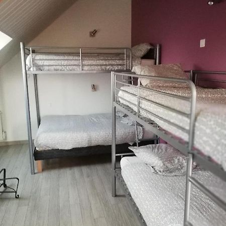 Bed and Breakfast Les Fermiers Giremoutiers Екстер'єр фото