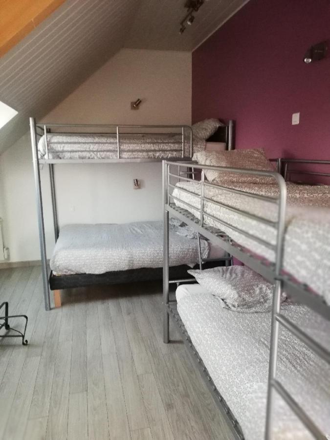 Bed and Breakfast Les Fermiers Giremoutiers Екстер'єр фото